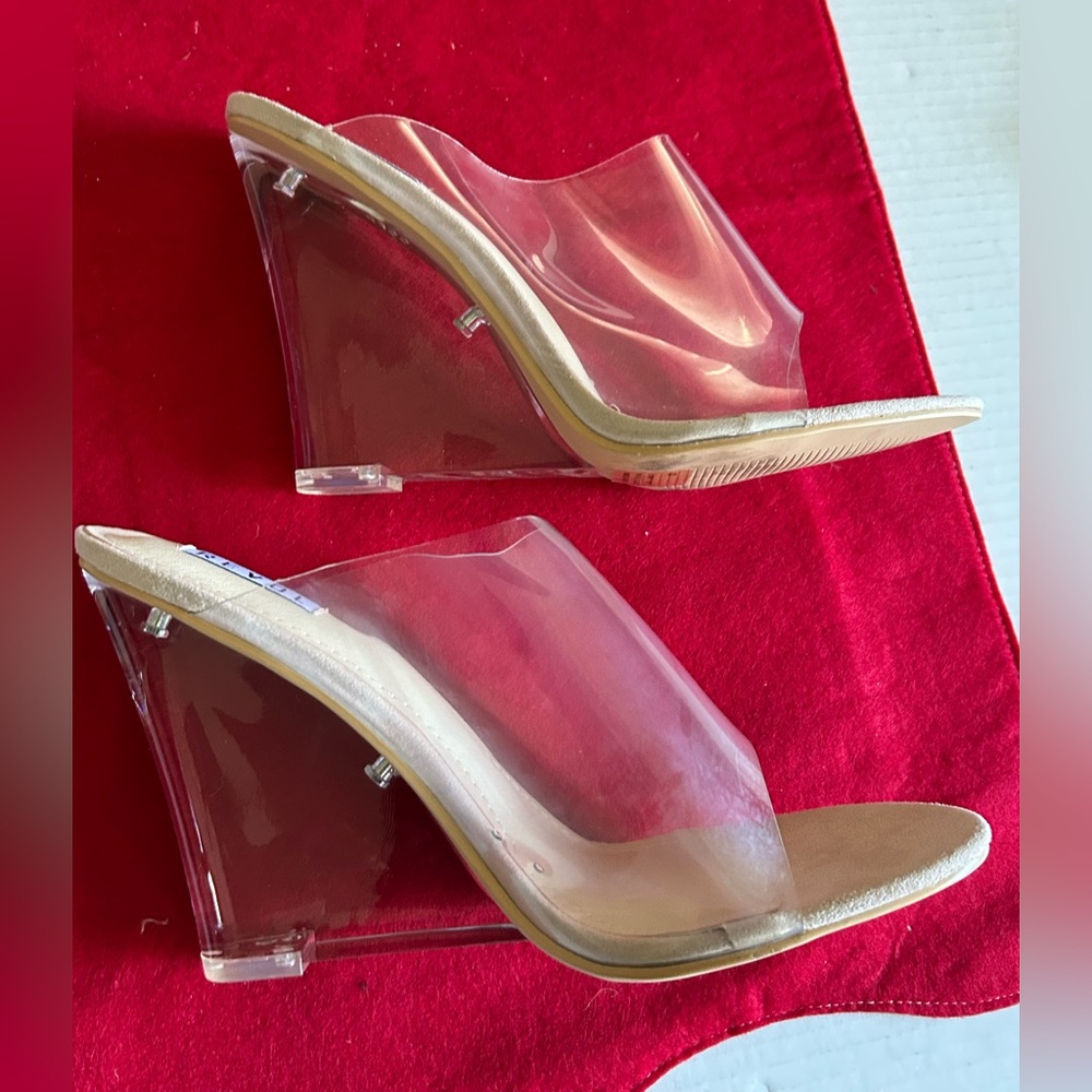 Revol Lemonade Clear Chunky block wedge for women size 10
